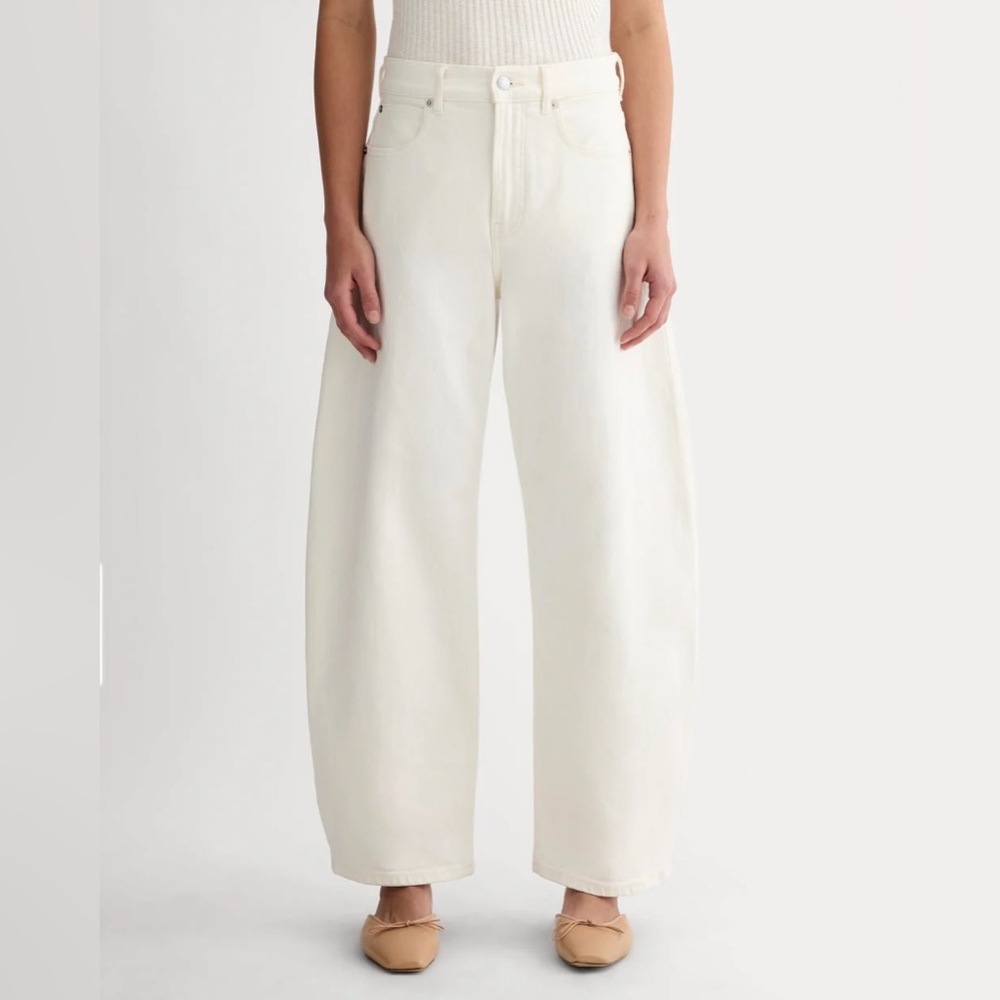 Everlane Curve Barrel Jean in Calico Ecru